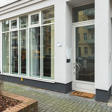 Limehome Florastrasse מלון *