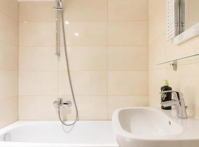 Limehome Florastrasse Hotel Berlim